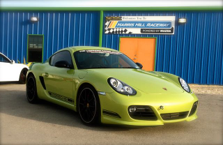 Illustration for article titled The Porsche Cayman Will Make You Re-evaluate Your Desire To Own A 911